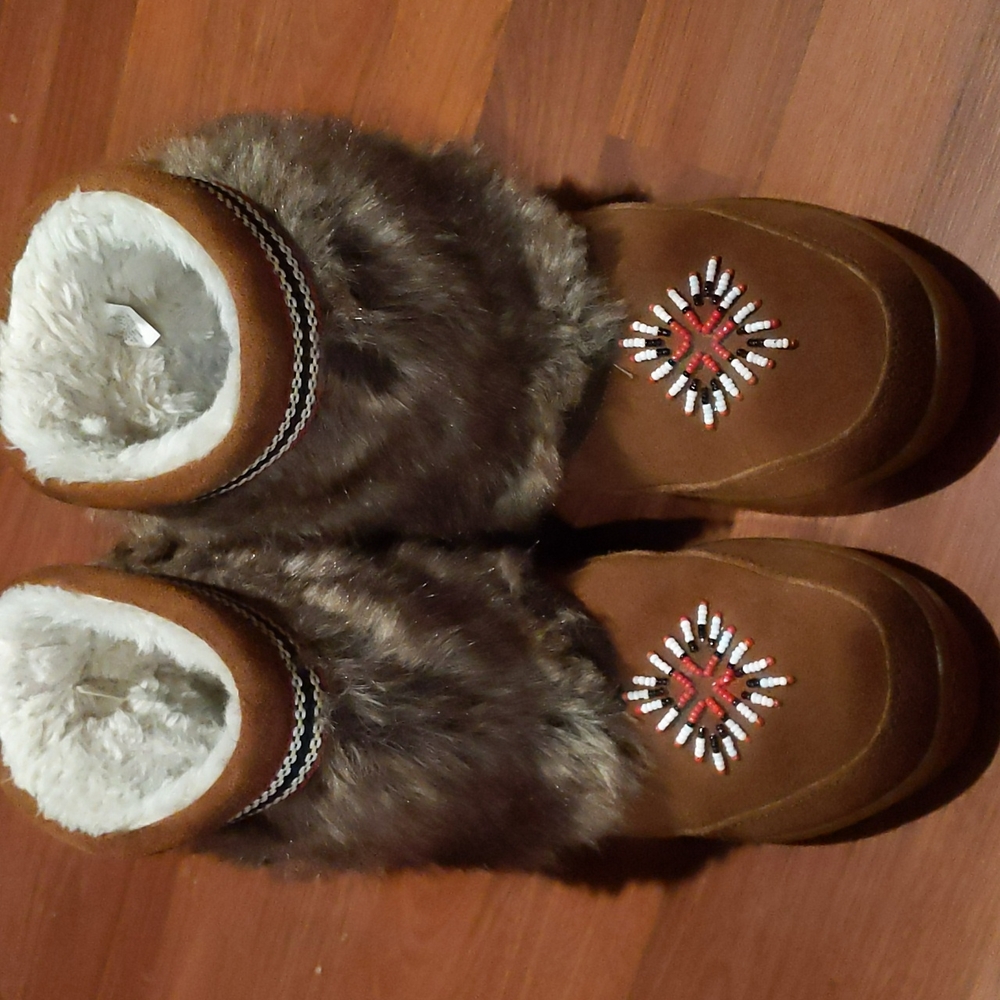 Fur Mukluks Arctic Moccasin Winter Boots Minnetonka